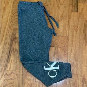 Calvin Klein Jeans Women’s Size Small Charcoal Joggers Soft